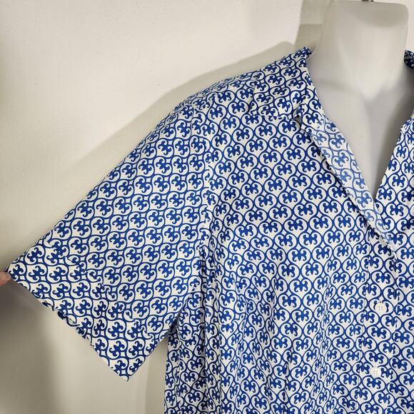 Talbots Womens Shirt Non Iron 16WP Blue Medallion Geometric Short Sleeve Button - Picture 6 of 9